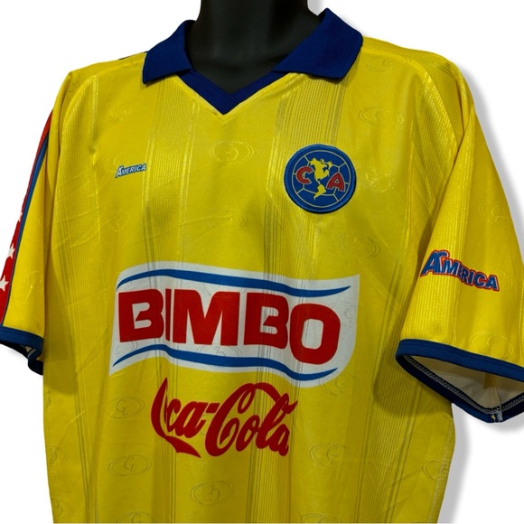 Vintage USA Soccer Kit - Picture 3 of 4